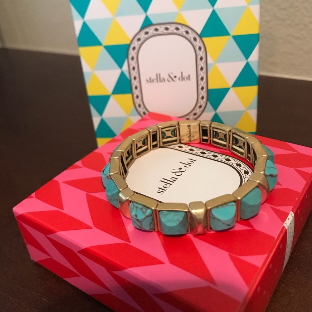 Sawyer Stone bracelet
